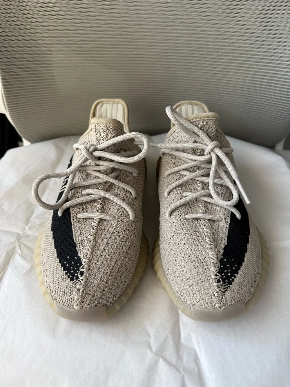 Adidas Yeezy Boost 350 V2 Gray with Black Men’s 7 Women’s 8 Authentic No Box